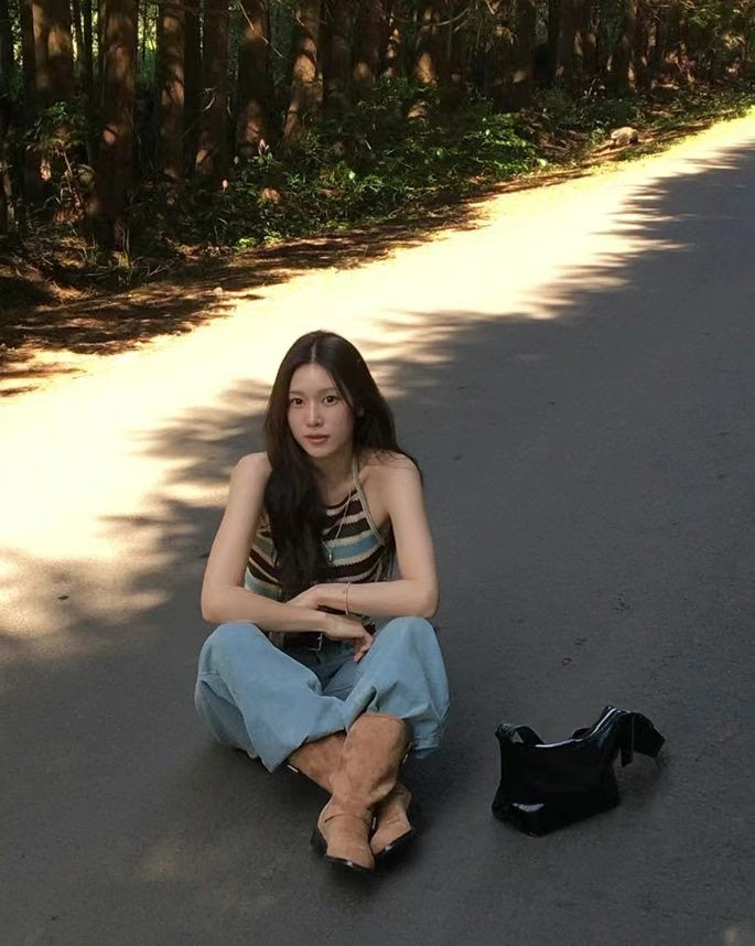 橫紋編織掛頸上衣